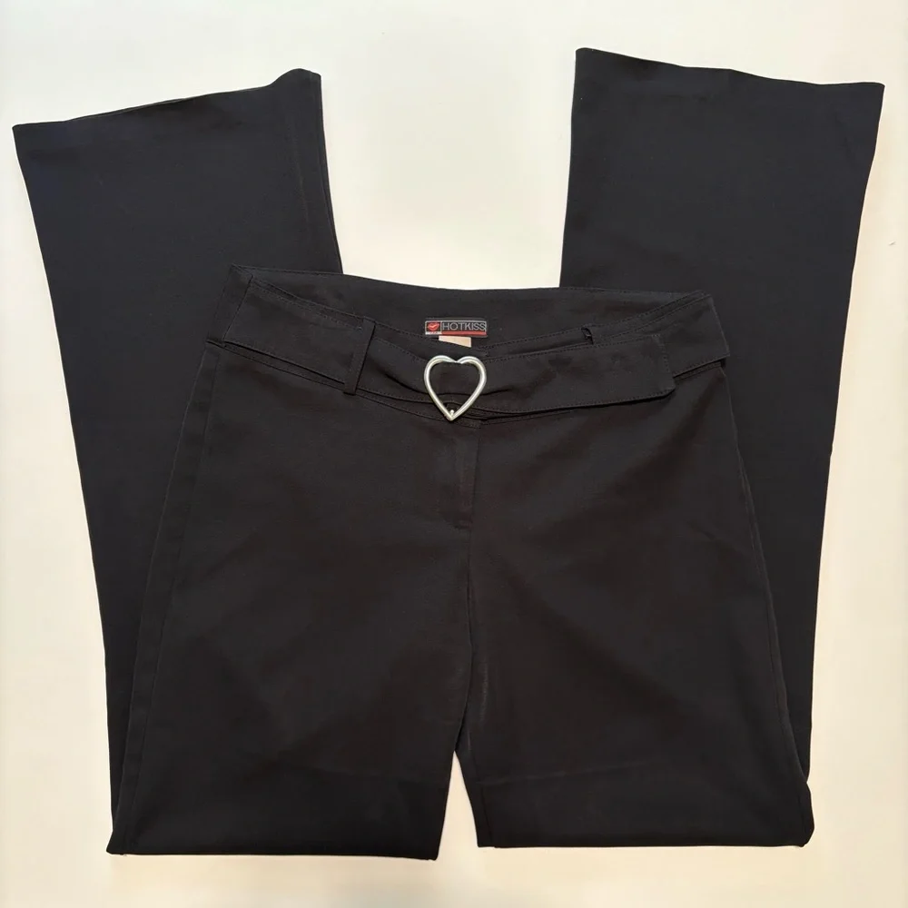 Hot Kiss Y2K Low Rise Black Flare Pants w/ Heart Buckle – Emo Grunge 2000s - Picture 4 of 15
